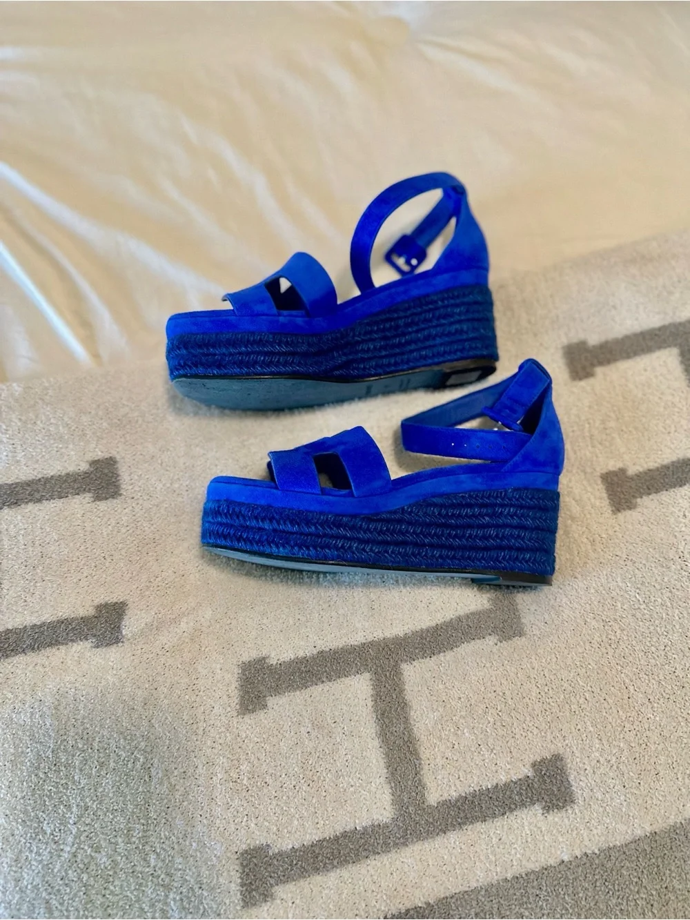 Elda espadrille in “ blue ocean color” size 8 Hermes 100% authentic woman’s shoe